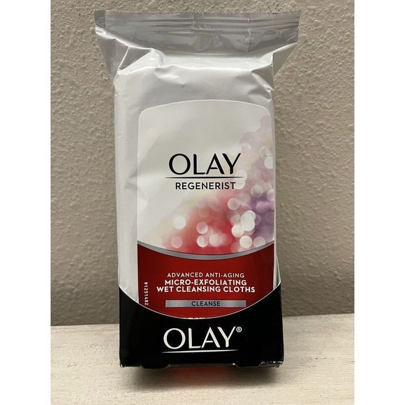 OLAY Regenerist Advanced Anti-Aging Micro-Exfoliating Cleansing Cloths 30 Each - Picture 1 of 5